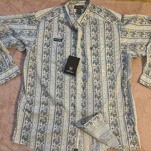 Ariat Men's white and black Patterned Shirt